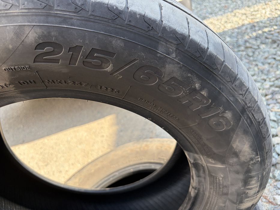 Продам 3 шины б/у 215/65/16