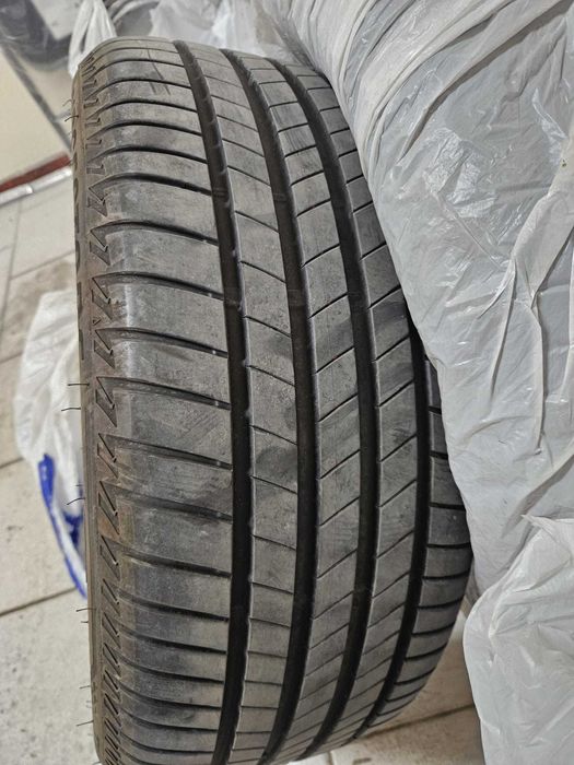Гуми BRIDGESTONE Turanza 245/45 R18 DOT 4123