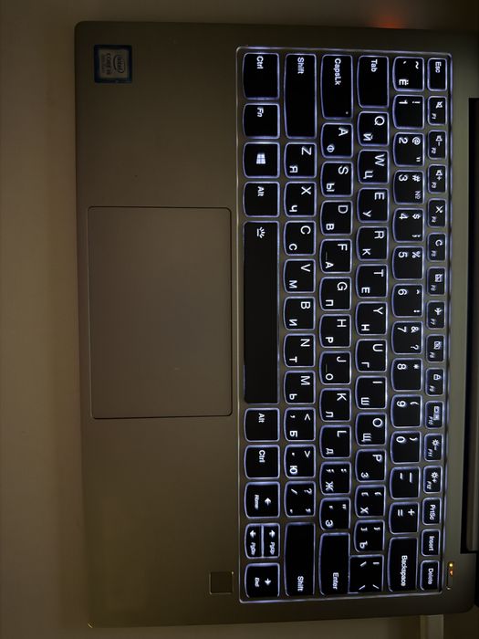 ноутбук Lenovo yoga S730