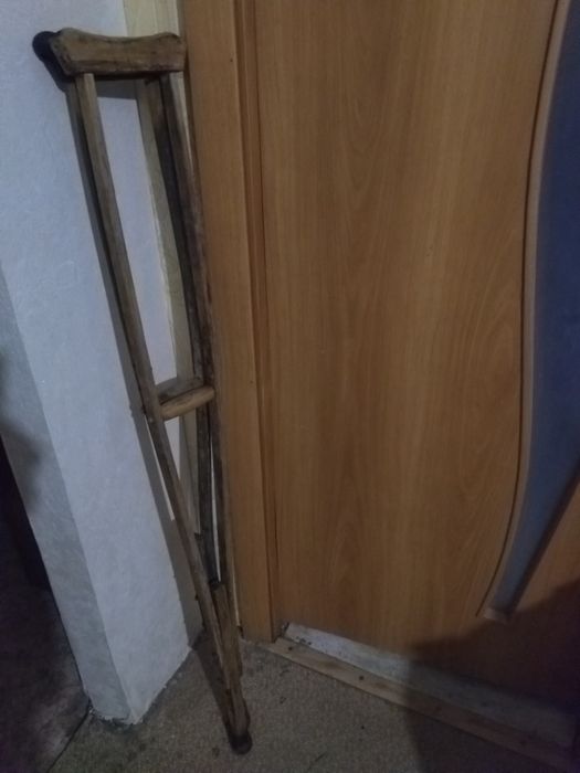 Костыль универсальный