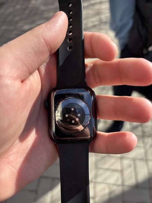 Apple Watch 8 45mm