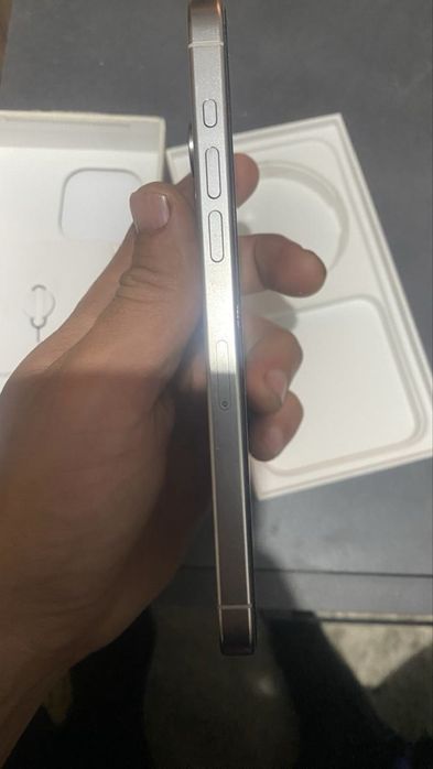 Айфон 15 про мах продам