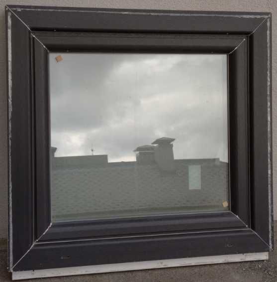 Използвана PVC дограма. Свалена е след закупуването на апартамента.