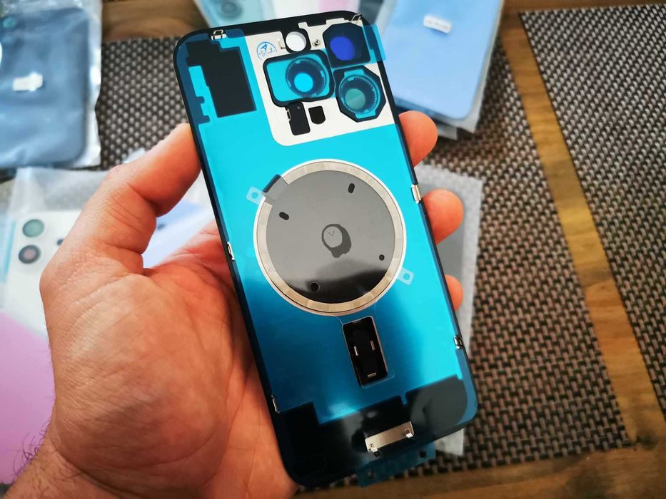 Capac spate sticla carcasa pt iPhone 16 16e 16 Plus / PRO / 16 Pro Max