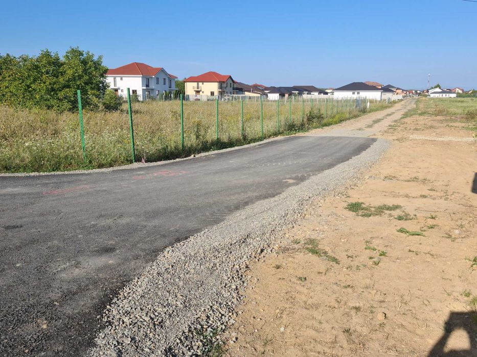 teren 15,38 ari loc de casa  paulesti ,front 34 m  , utilitati