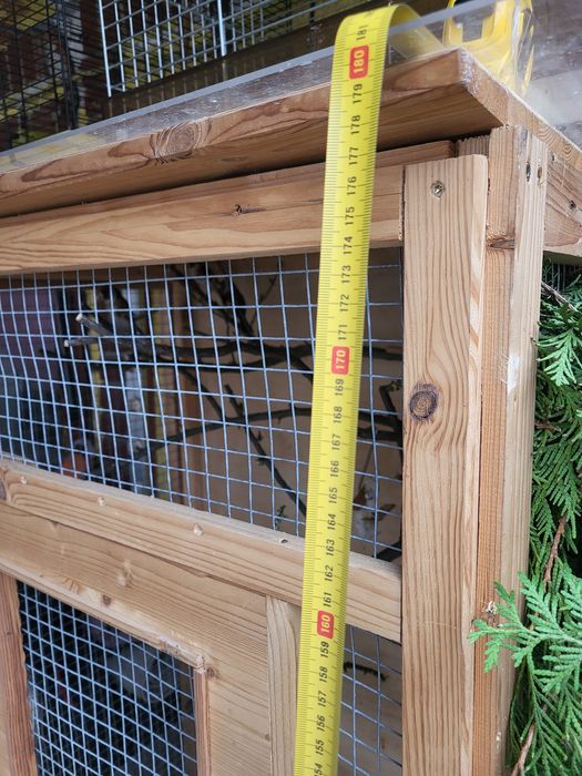 Colivie pentru pasarele