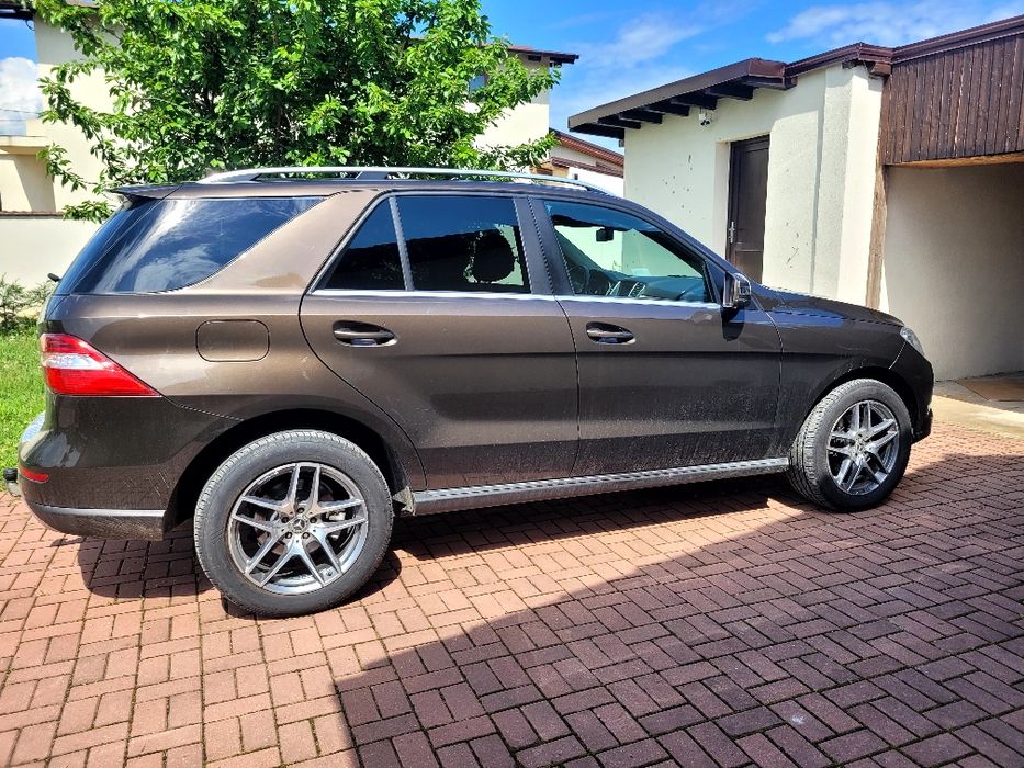 Vand Mercedes ML.250 Bluetec.Singurul propietar în România.