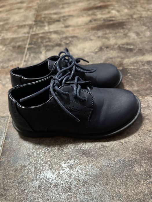 Pantofi baietei
