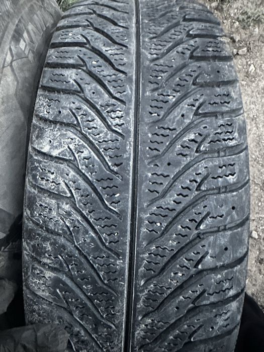 Шины 195/65R15 (2шт)