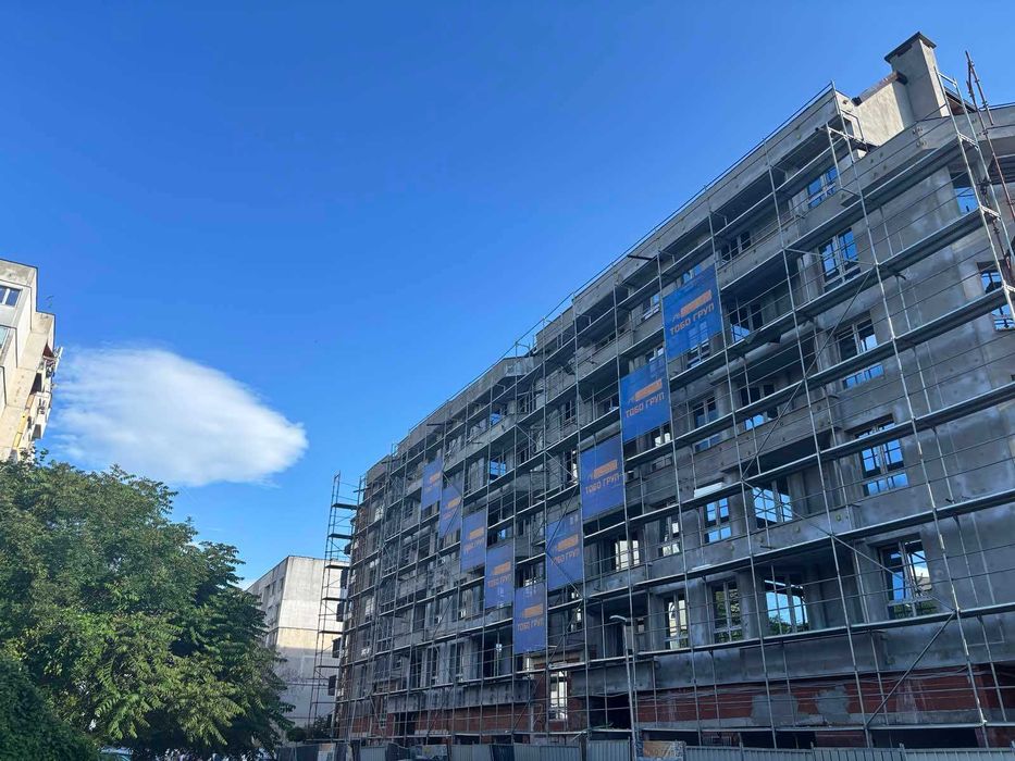 Фасадно скеле под наем