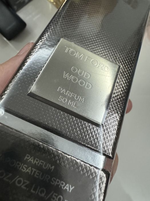 Tom Ford Oud Wood 50ml PARFUM, original, nou (a nu se confunda cu EDP)