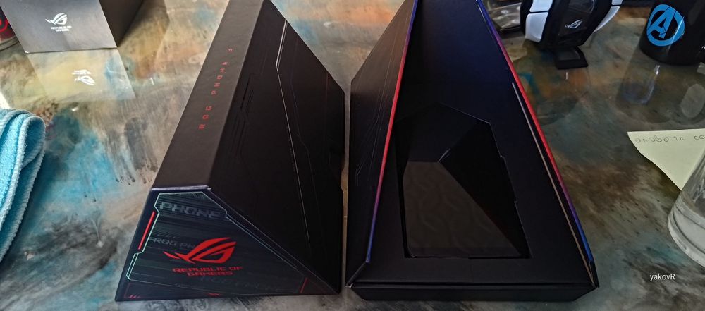 Asus Rog Phone 3 5G 8Gb Ram 256Gb пълен комплект