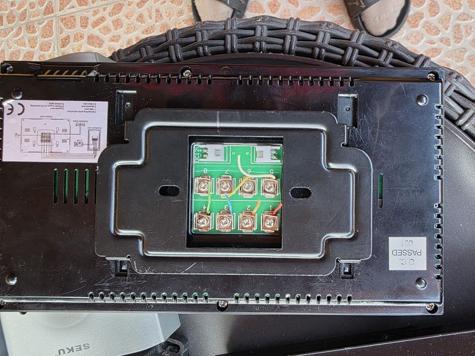 Vand videointerfon si sistem supraveghere video