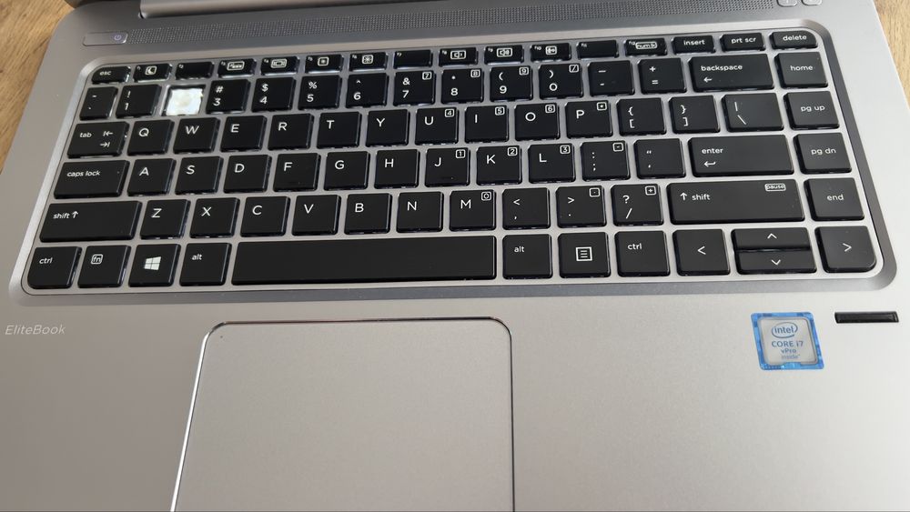 Laptop HP EliteBook Folio 1040 G3, i7, 8GB RAM, SSD 256GB, Full HD