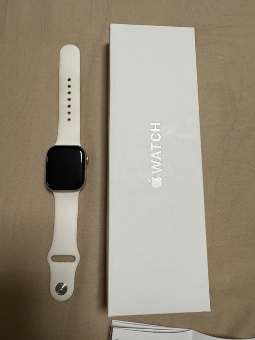 Apple watch 11 rose gold