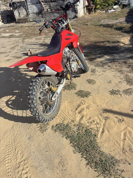 Мотоцикл эндуро 300 кубов