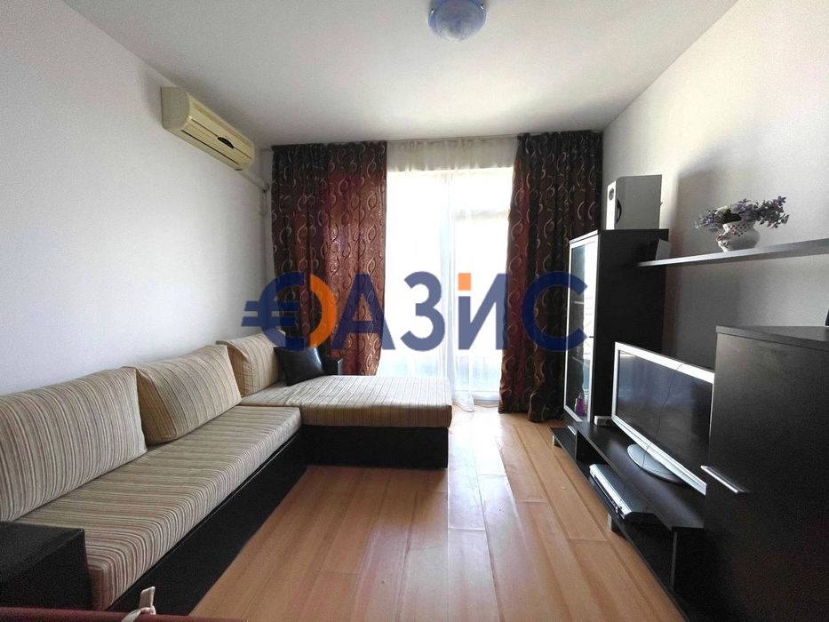 Продава се Двустаен апартамент в к.к. Слънчев бряг - 50 кв.м за 516 €/кв.м - Снимка #6