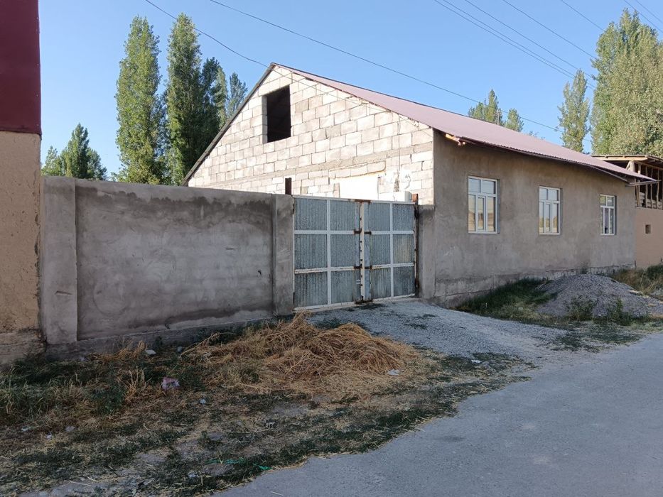 участка сотилади