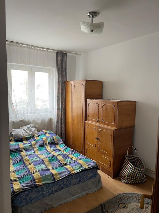 Apartament 4 camere