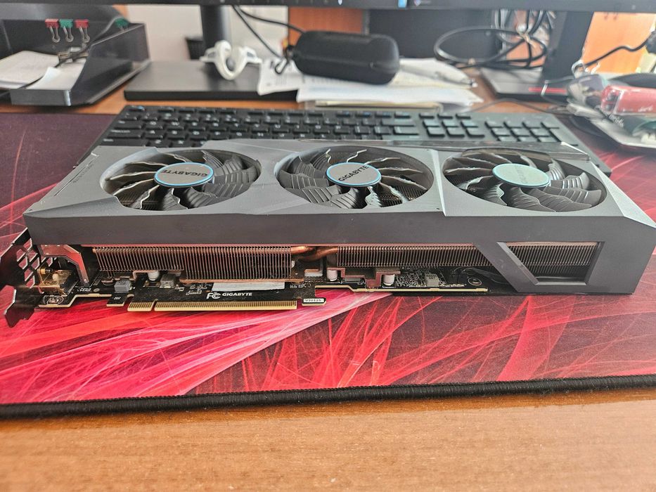 Placa video Gigabyte GeForce RTX 3080 EAGLE OC 10GB GDDR6X