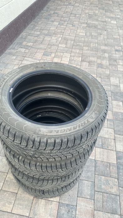 Продам комплект шин