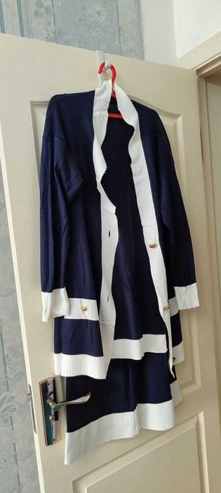 Костюм женский тройка