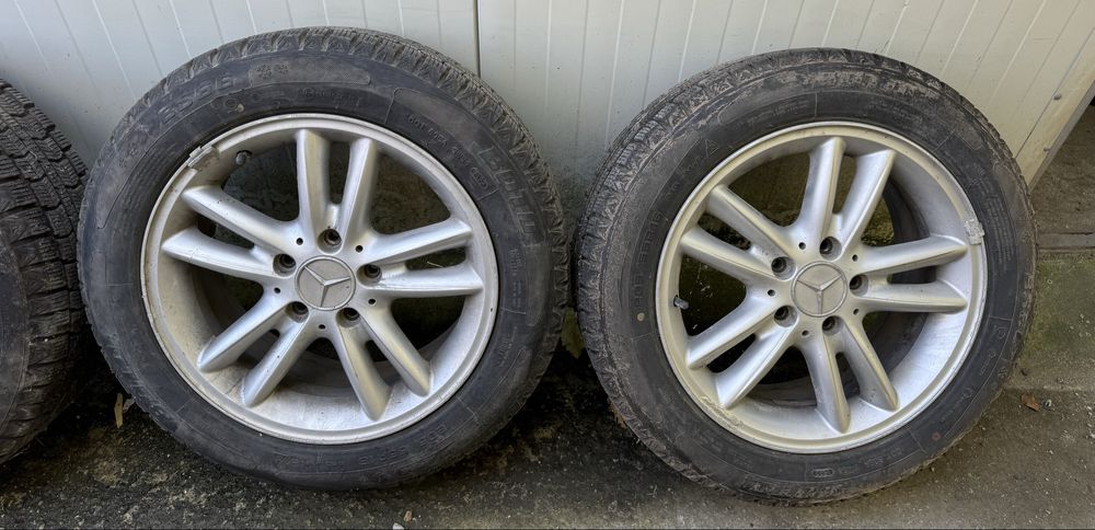 4 бр оригинални джанти 16ки Mercedes C класа W203 с всесезонни гуми 205/55/16