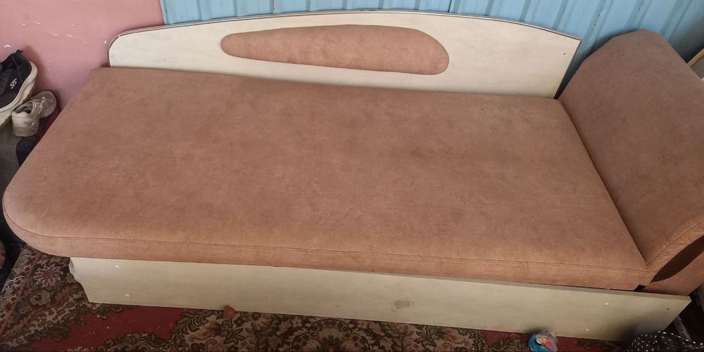 Продается односпальная кровать