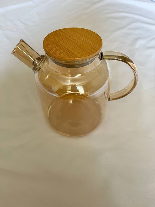 Продам два чайника в отличном состоянии