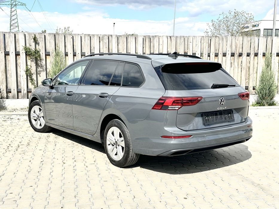 VOLKSWAGEN Golf 2022 — imagine 3