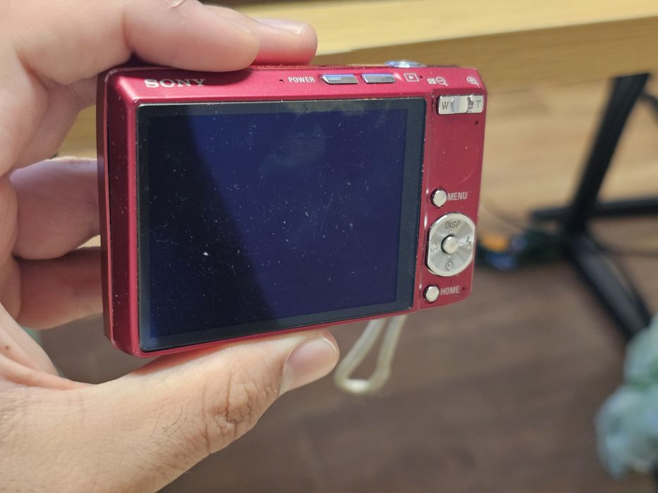 Sony Cyber-shot DSC-T100 (цикламен цвят) – фотоапарат