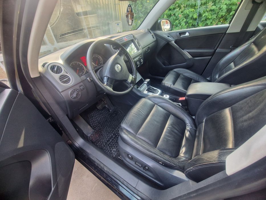 Volkdwagen tiguan automat