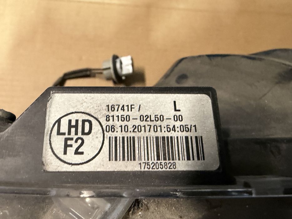 Far stanga Toyota Corolla Halogen e16 2015/2016/2017/2018/2019