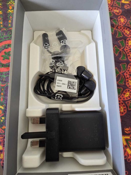 Sony XZ3 original, ideal holat (imei o'tgan) 4/64gb