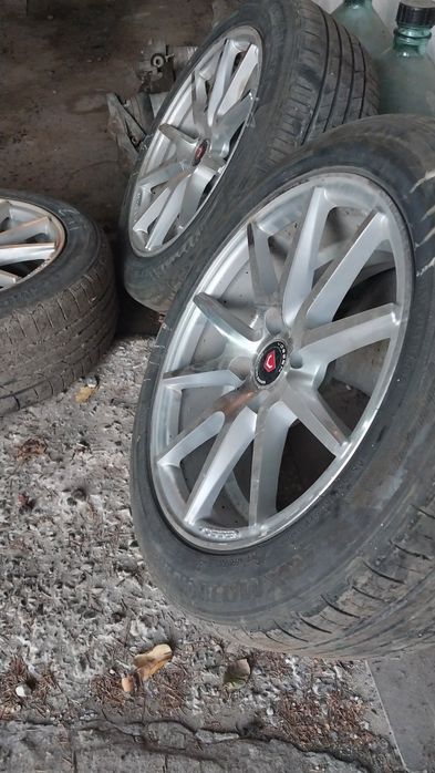 Продам диски с резиной R16