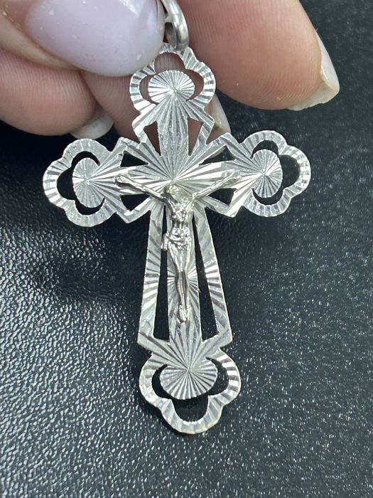 Кулон белое зллото 585