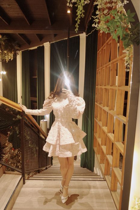 платье вечерний.