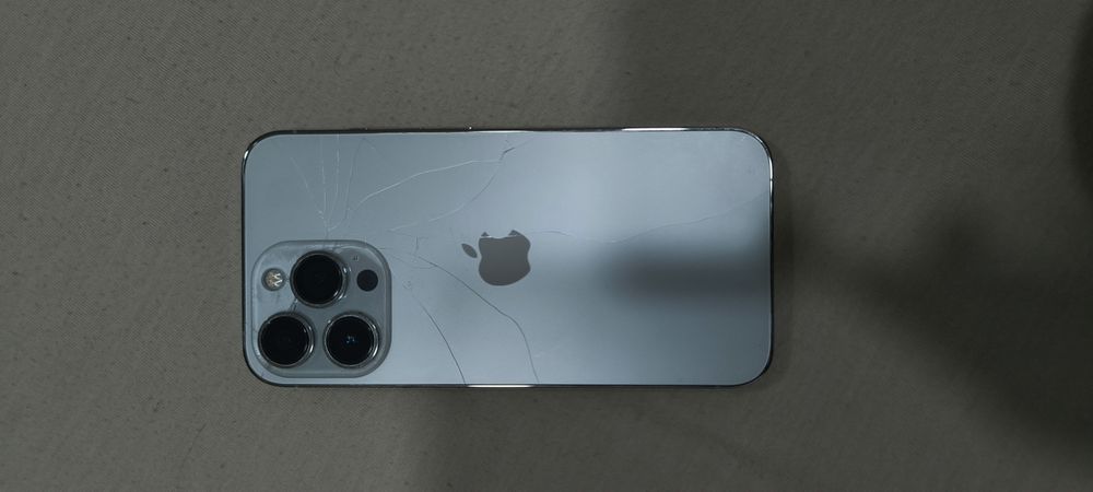 iPhone 13 pro.   128