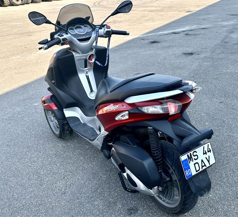Piaggio MP3 /300LT
