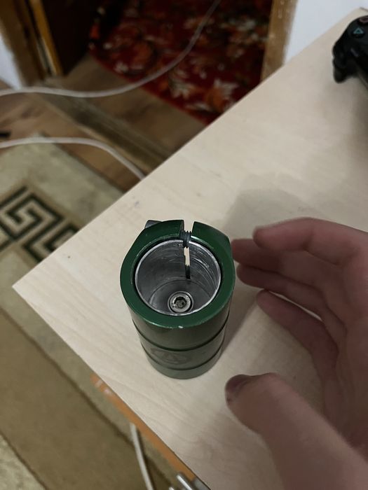 Зажим на трюковой самокат APEX