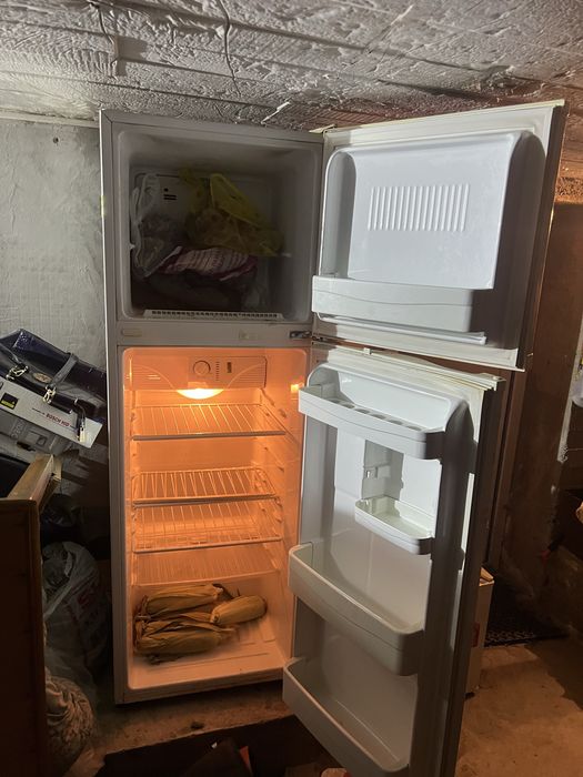 Холодильник  LG