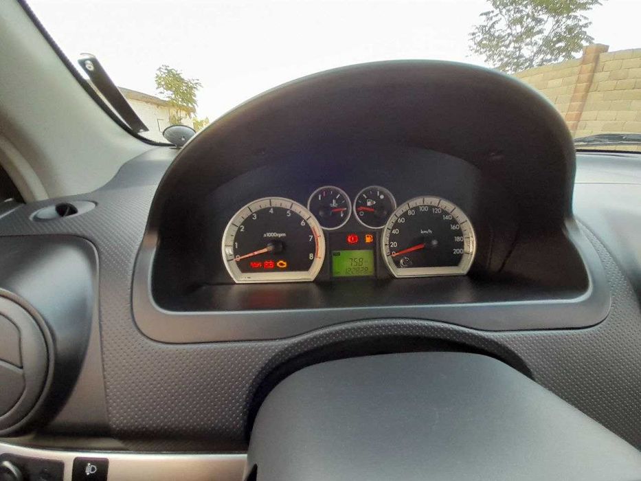 Идел холтдаги мошина сотилади NEXIA 3 LT