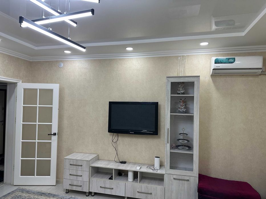 Сдаётся 3х ком кв  Паркент 1,Паркентский,метро М.Горький,евро ремонт