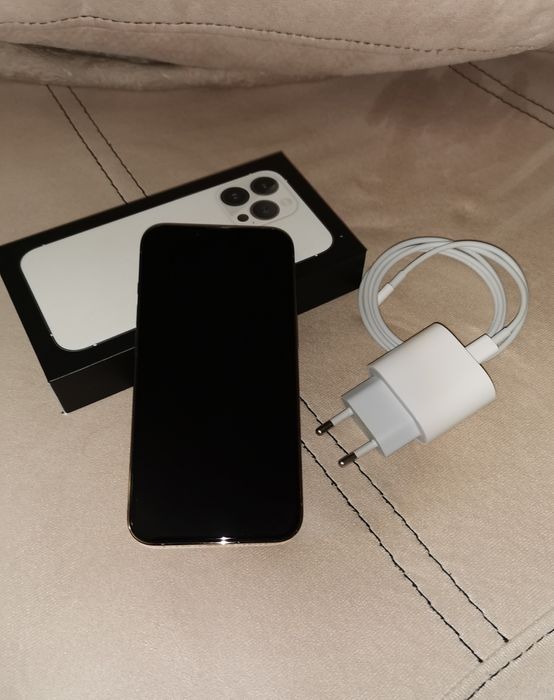 Продавам iPhone13 pro