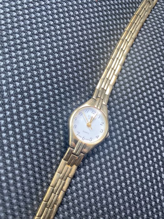 Продам Швейцарские часы