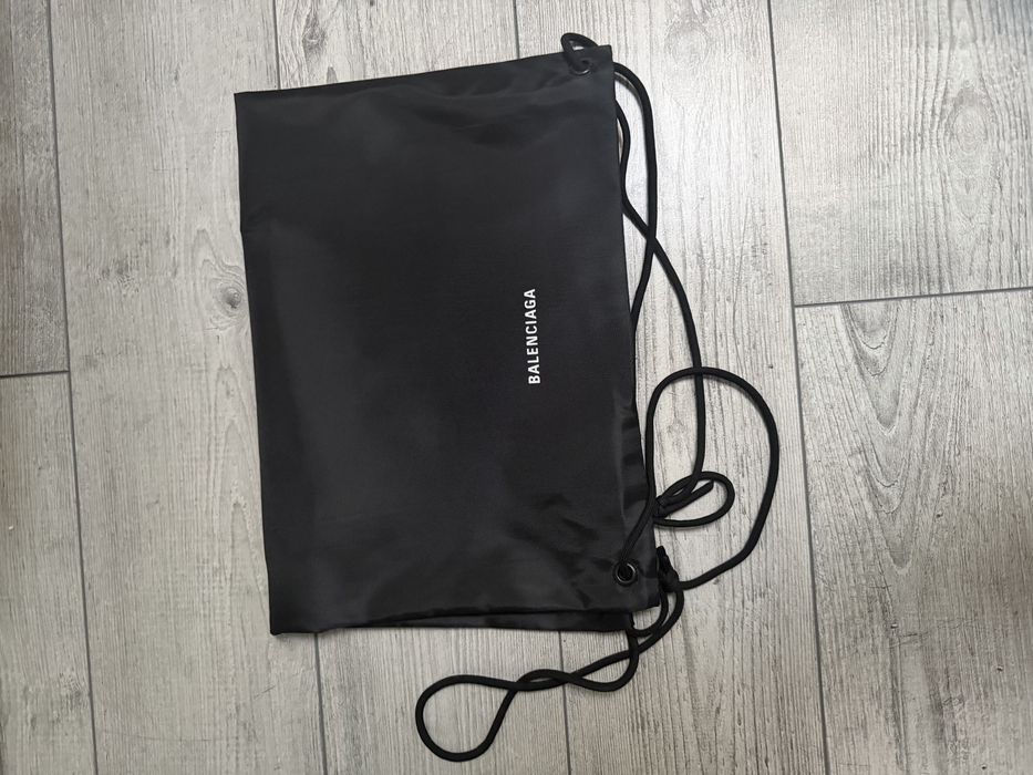 Balenciaga Runners 41
