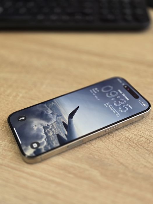 Iphone 16 Pro 128 gb - Natural Titanium