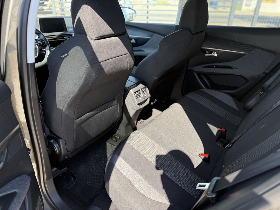 Peugeot 3008 Automat , Garantie , Carte RO