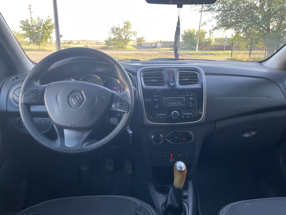 Renault Sandero 2015г.в