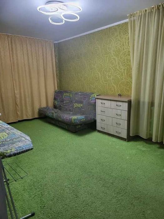 Продам 3ком квартиру район Уют
